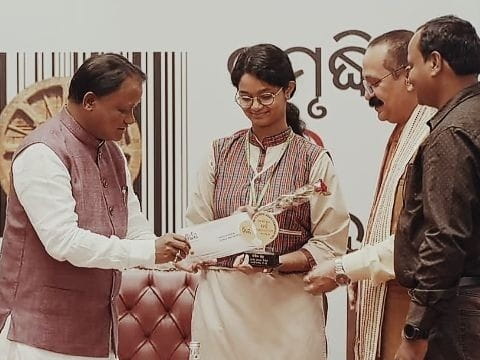 Anshita Shukla, award winnier, Girlpreneur, India